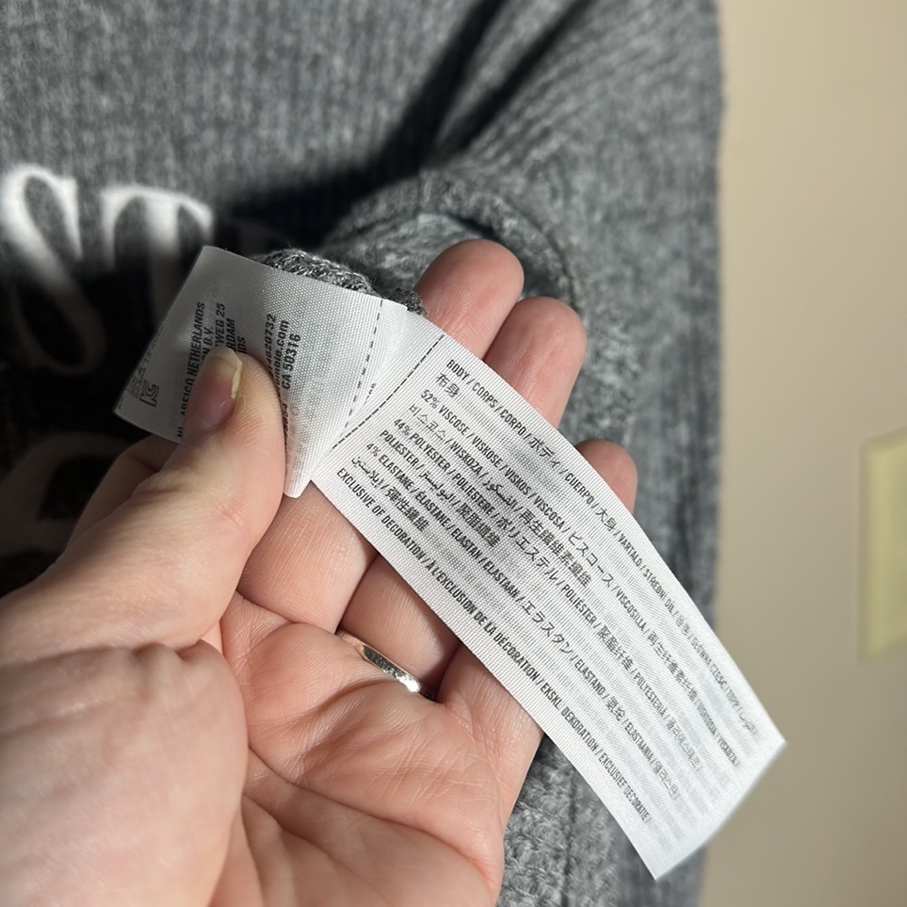 Hollister Gray Ribbed Hooded Cropped Top | XS‎ - Picture 4 of 4